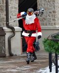 santa-ski.jpg