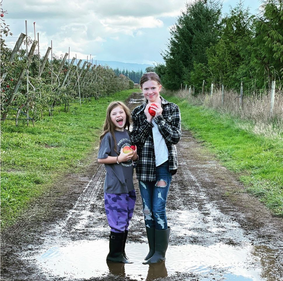 Screen Shot 2021-11-09 at 1.00.42 PM.jpg