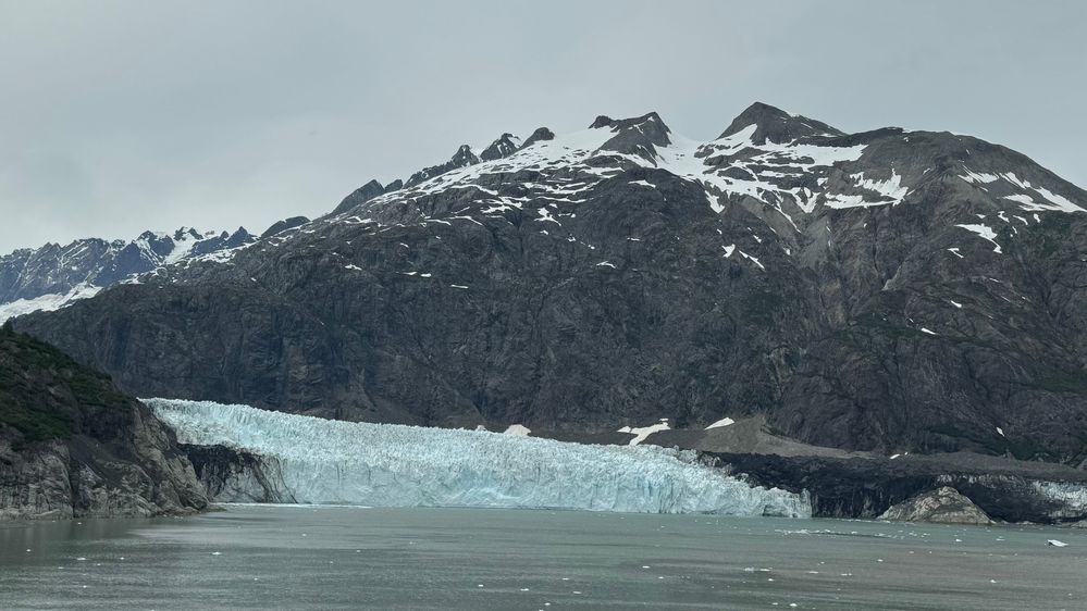 Margerie Glacier.jpg