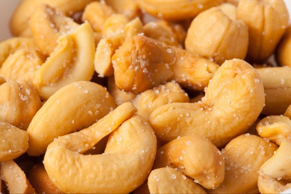 roasted-salted-cashew-nuts.jpg