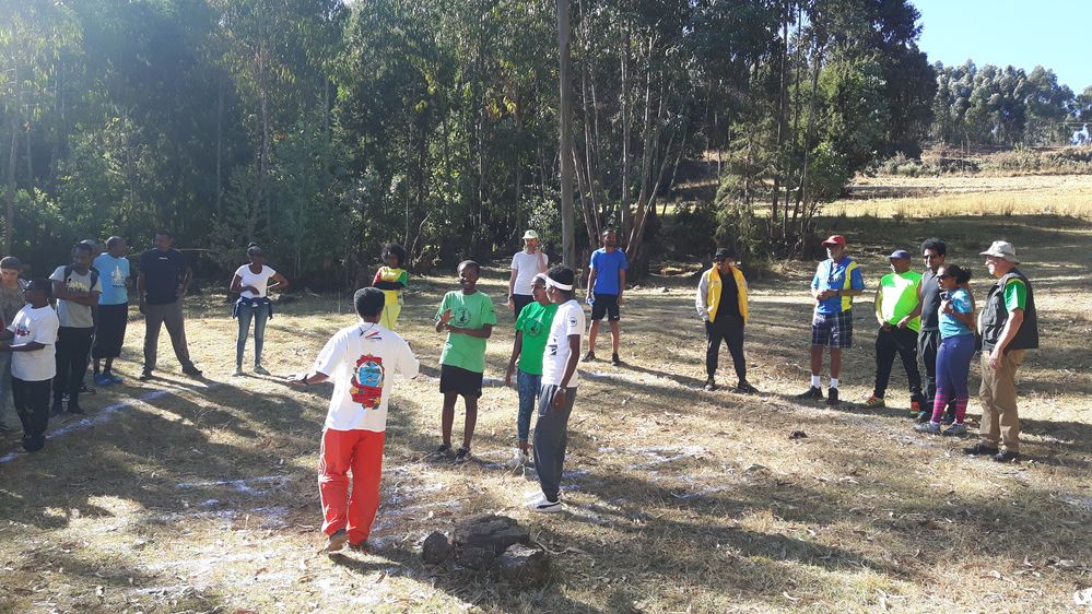 20190105 Hash circle of runners and walkers.jpg