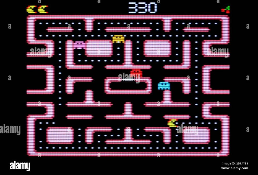 ms-pac-man-atari-lynx-videogame-editorial-use-only-2D8AY98.jpg