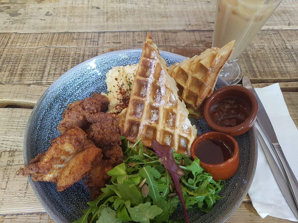 brunch.jpg
