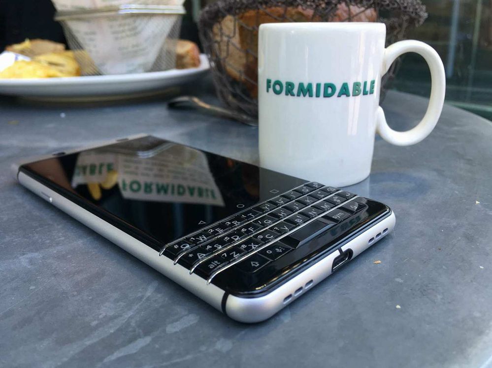 formidable-blackberry.jpg