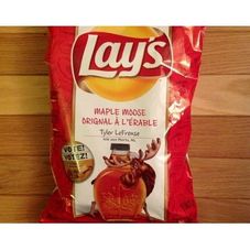 lays-maple-moose-chips-1.jpg