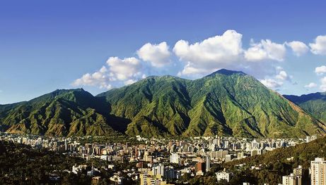 Caracas-elávila.jpg