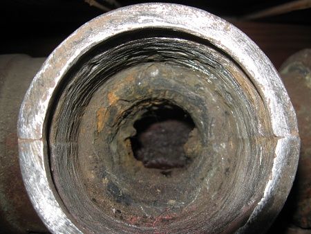 Here's what an old water pipe looks like inside 😱